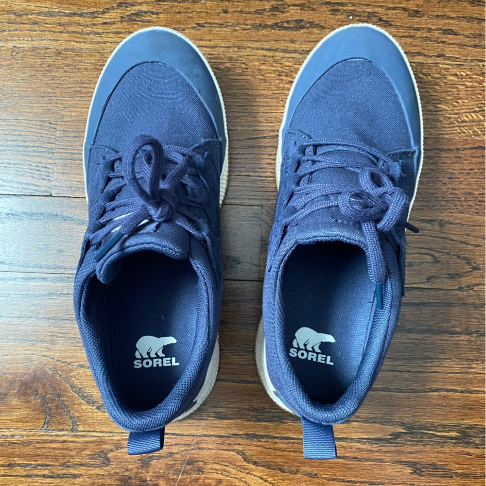 SOREL- Out N About Low Waterproof Sneakers Navy Women’s Size 8 natural rubber - Picture 12 of 16